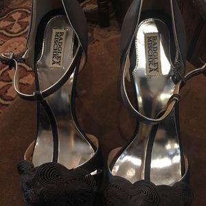 Badgley Mischka brown satin heels
